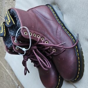 Dr Martens 1460 Laceup Boot Soft Leather Faux-fur Fleece Lined Cherry Red M/7 W8